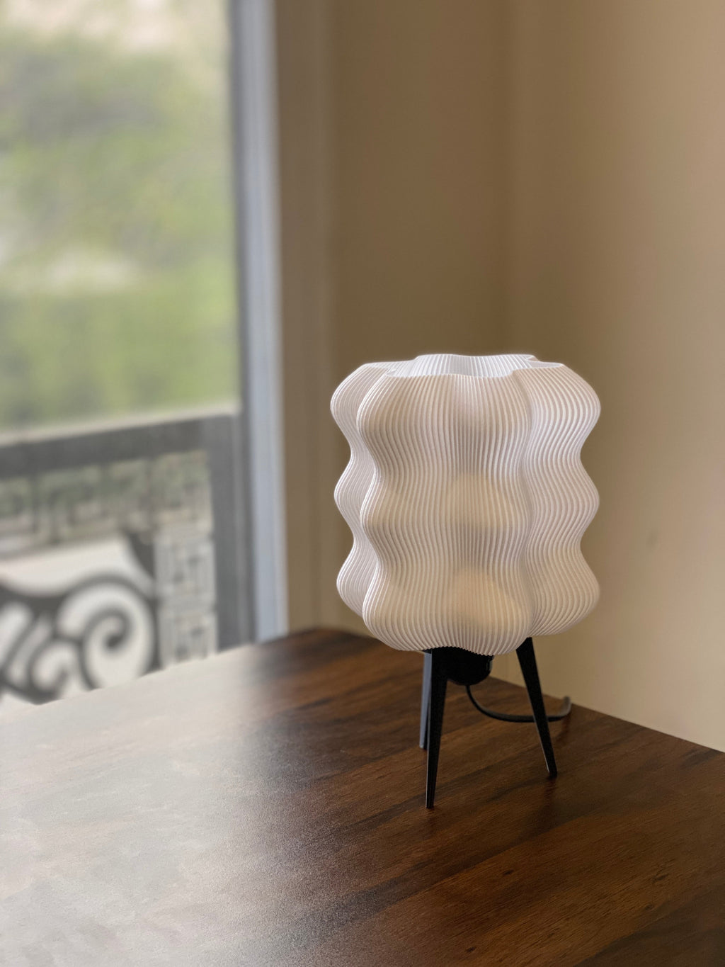 WAVY LAMP