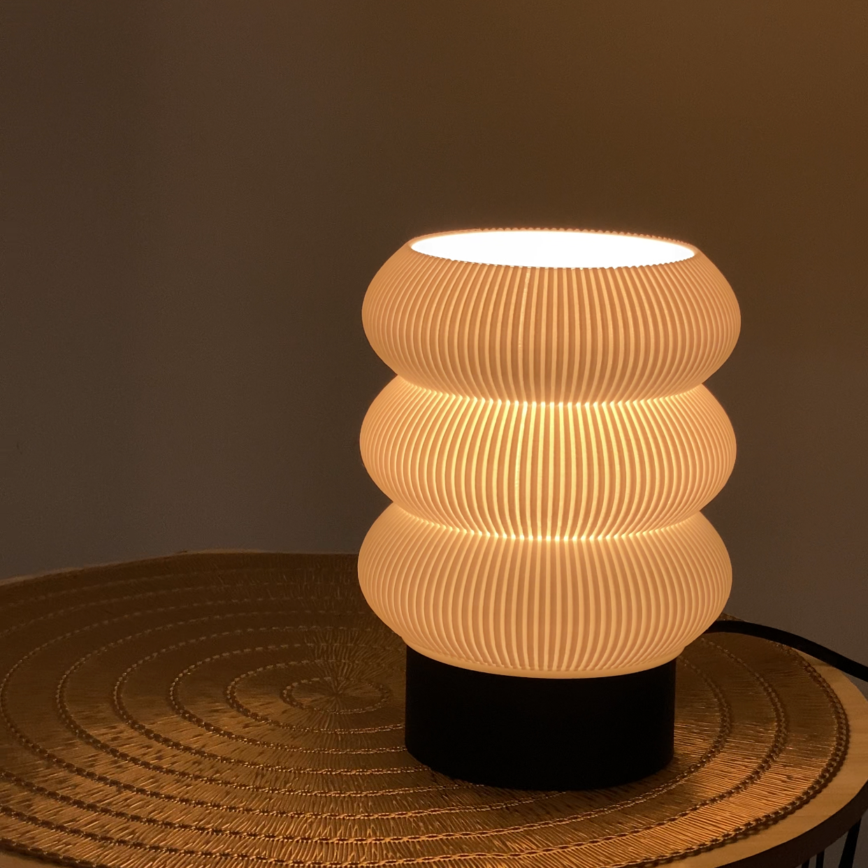 STRATA- Luxury Decor